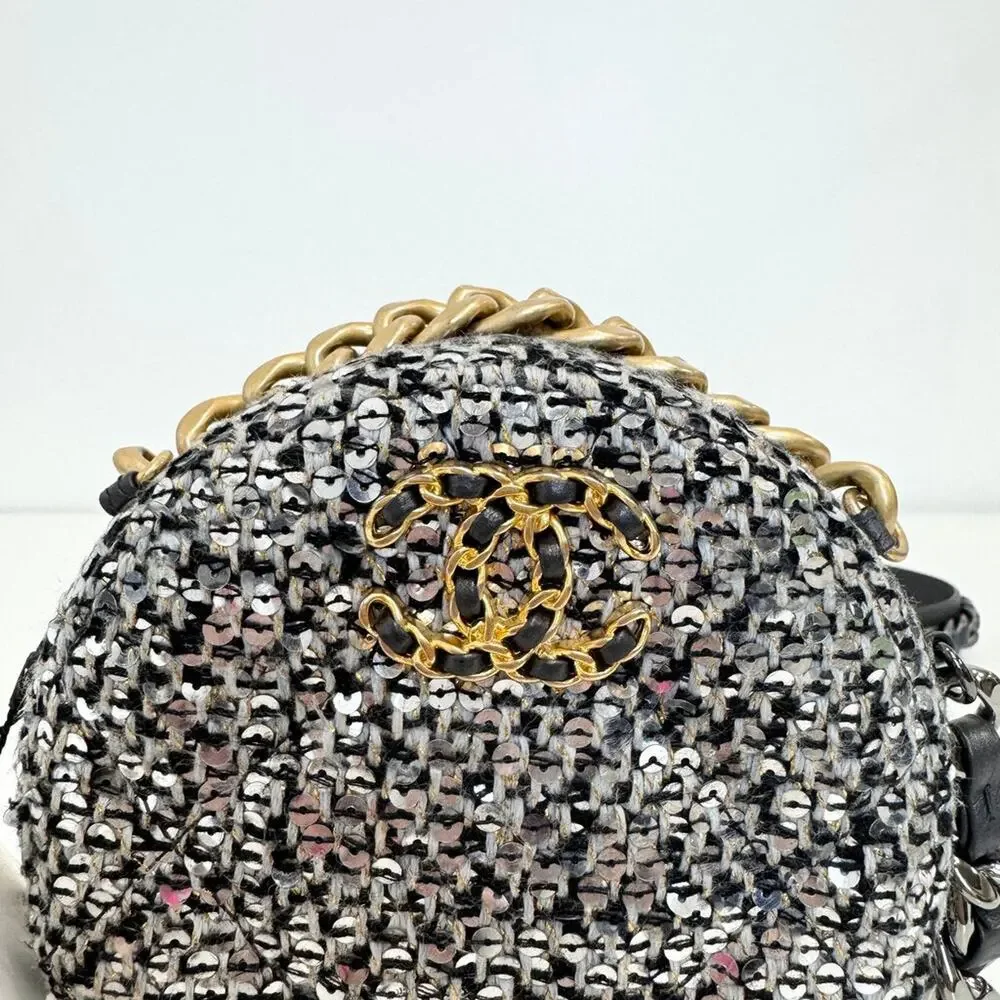 CHANEL 19 Round Gold Chain Sequin Silver Crossbody Mini CC Clutch Shoulder Bag